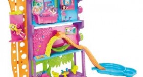 Polly Pocket Spin ‘N Surprise Hotel Playset: $15.80 (68% off)