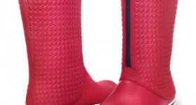 Crocs: End of Season sale