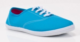 FEW HOURS LEFT! Under $8 Shoe Sale: All Shoes for the Family $8 or less!