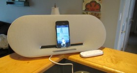 Philips Fidelio Speaker dock for iPod/iPhone
