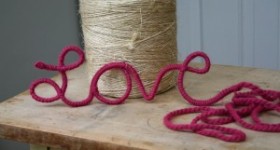 Easy Valentine’s Day Craft: Yarn Love