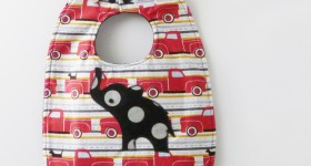 Baby Shower Gift Idea: Hip Violet Bibs